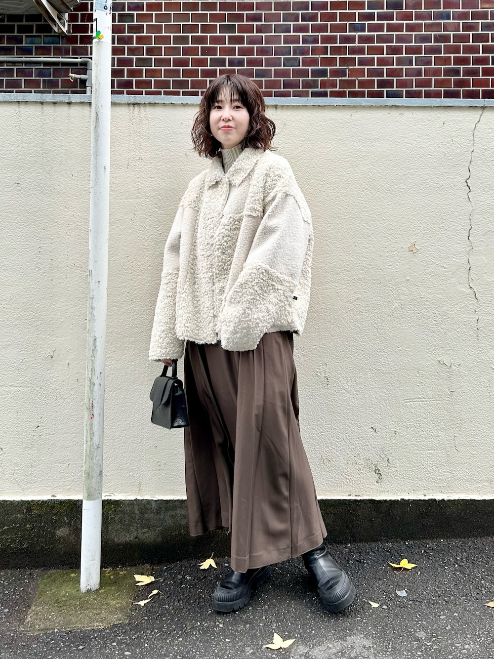 KBF（ケイビーエフ）の「illi ランダムRIB ハイネックニット（ニット