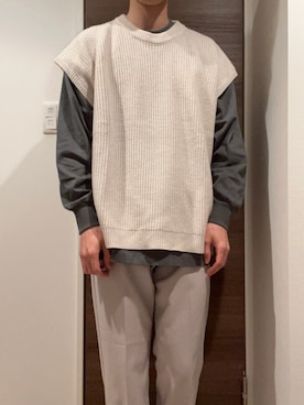 「カラーTシャツ」｜「アイテム（スラックス）」を使った、光さん（メンズ・180cm）の冬コーディネート