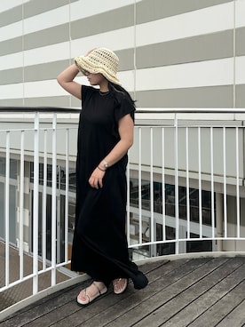 「Q（キュー）のアイテム」を使った、AYANEさん（レディース・155cm）の夏コーディネート