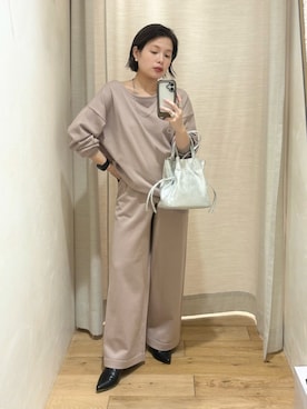 「シルバー」｜「アイテム（ブーツ）」を使った、ABE_153cmさん（レディース・153cm）の冬コーディネート