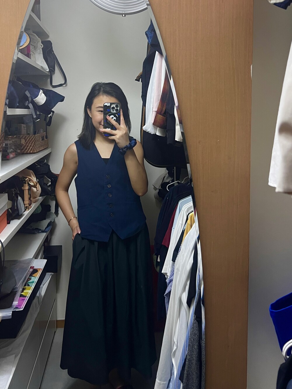 「大人カジュアル、今日のコーデ、夏コーデ、ootd」｜「StepForwardstyleのアイテム（ベスト、ブルー系）」を使った、stepthelook さん（レディース・163cm）の夏コーディネートの1枚目の写真
