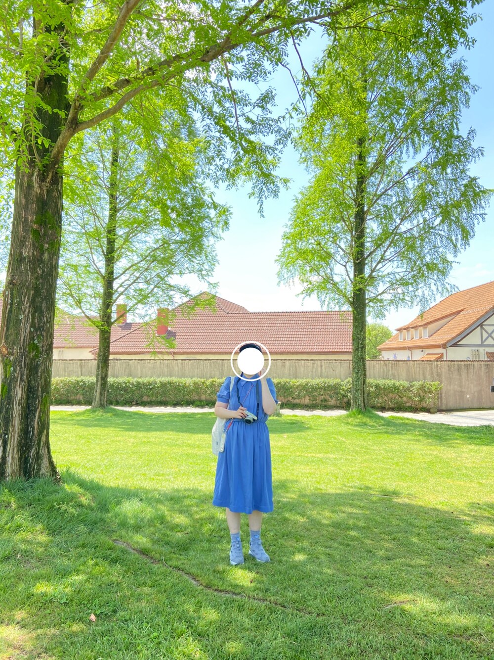 「LEBECCA boutiqueのアイテム（ワンピース、ブルー系）」を使った、ふなこさん（レディース・165cm）の春コーディネートの1枚目の写真