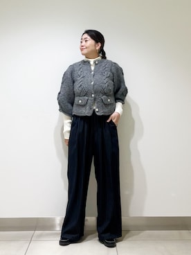 「HARUTA（ハルタ）の『別注』HARUTA×DOORS　キルトローファー（ローファー）」を使った、オダカオリさん（レディース・153cm）の秋コーディネート
