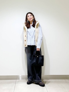 「アイテム（ヘアピン）」を使った、オダカオリさん（レディース・153cm）の秋コーディネート