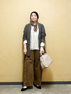 「アイテム（テーラードジャケット）」を使った、オダカオリさん（レディース・153cm）の秋コーディネート