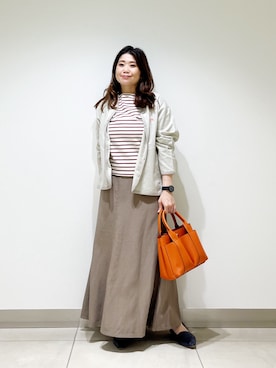 「RODE SKO（ロデスコ）のアイテム（トートバッグ）」を使った、オダカオリさん（レディース・153cm）の秋コーディネート