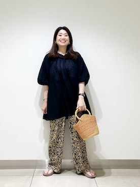 「アイテム（チュニック、ブラック系）」を使った、オダカオリさん（レディース・153cm）の夏コーディネート