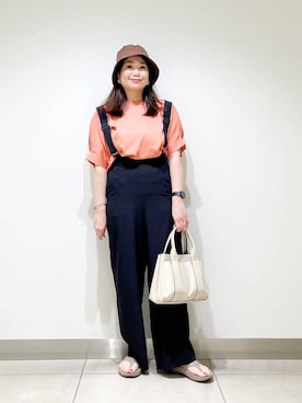 「アイテム（ハット、ブラウン系）」を使った、オダカオリさん（レディース・153cm）の夏コーディネート