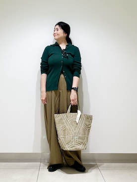 「アイテム（レインシューズ）」を使った、オダカオリさん（レディース・153cm）の秋コーディネート