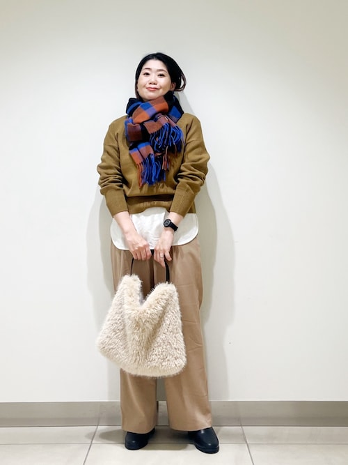 仁村紗和さん着用』『UR TECH』完声フロントタックイージーパンツ