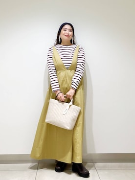 「アイテム（ヘアバンド）」を使った、オダカオリさん（レディース・153cm）の秋コーディネート