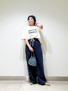 「アイテム（ニットキャップ/ビーニー）」を使った、オダカオリさん（レディース・153cm）の秋コーディネート