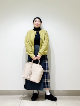 「O'NEIL of DUBLIN（オニールオブダブリン）のアイテム（スカート）」を使った、オダカオリさん（レディース・153cm）の秋コーディネート