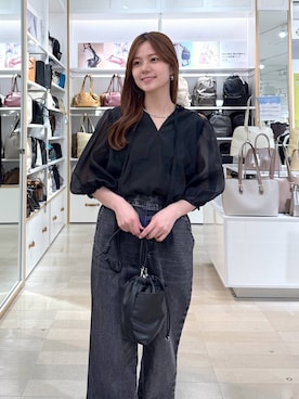 「GLOBAL WORK（グローバルワーク）のらくっションポインテッドバブーシュ/282406（パンプス、シルバー系）」を使った、きょんさん（レディース・155cm）の春コーディネート