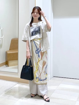 「アイテム（バンダナ/スカーフ、ベージュ系）」を使った、きょんさん（レディース・155cm）の夏コーディネート