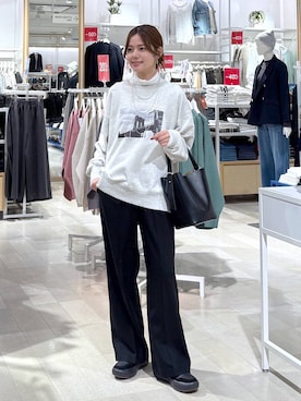 「ウエストゴム」｜「アイテム（アクセサリー）」を使った、きょんさん（レディース・155cm）の秋コーディネート