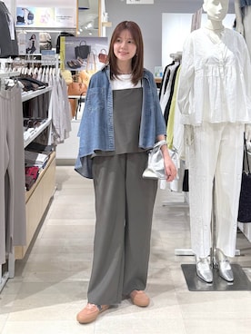 「GLOBAL WORK（グローバルワーク）のアイテム（シューズ）」を使った、きょんさん（レディース・155cm）の春コーディネート