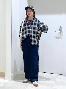 「GLOBAL WORK（グローバルワーク）のGOODデニムバギーパンツ/498388（デニムパンツ）」を使った、きょんさん（レディース・155cm・30代）の秋コーディネート