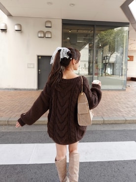 「アイテム（シュシュ、ブラウン系）」を使った、yuikaさん（レディース・154cm）の秋コーディネート