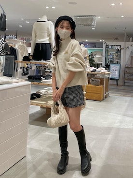 「ツイードパンツ」｜「アイテム（ブーツ）」を使った、yuikaさん（レディース・152cm）の秋コーディネート