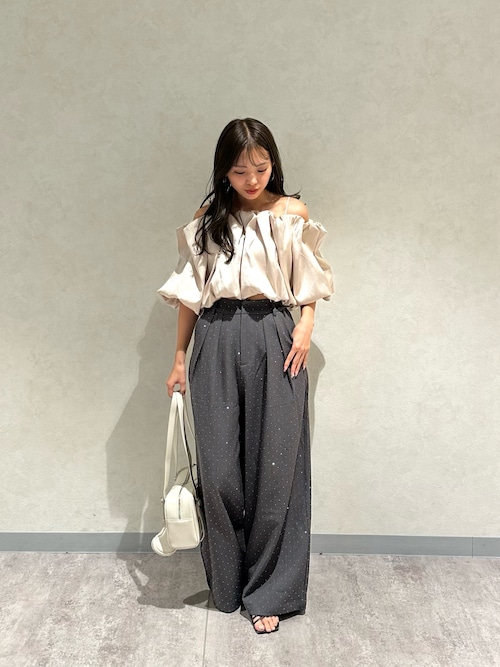 chico チコ ギャザーバルーンオフショルブラウス ピンク Chico ブラウス シャツ 「SALON by Chico」ギャザーバルーン