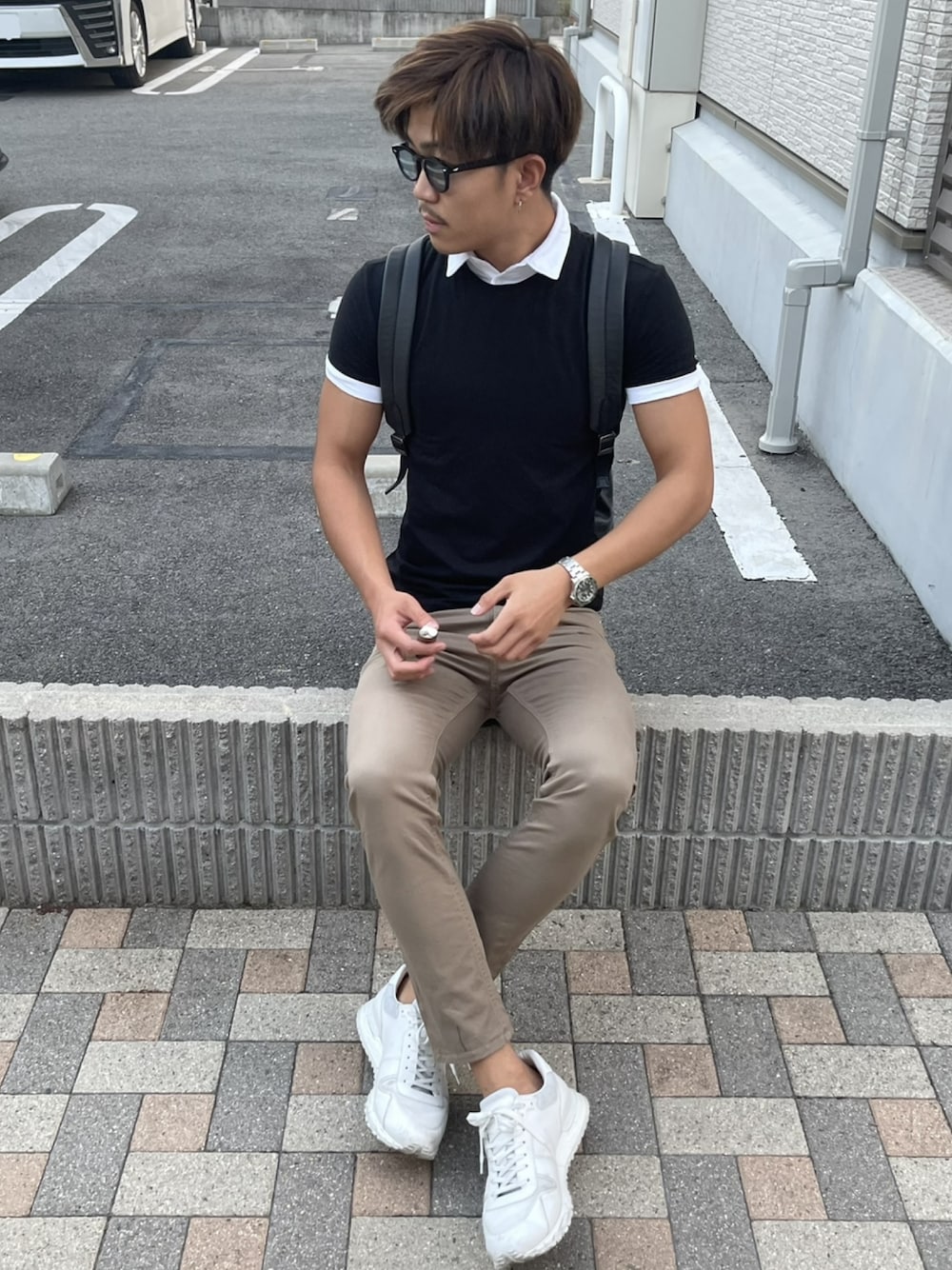LOUIS VUITTONのスニーカー（ホワイト系）を使った人気
