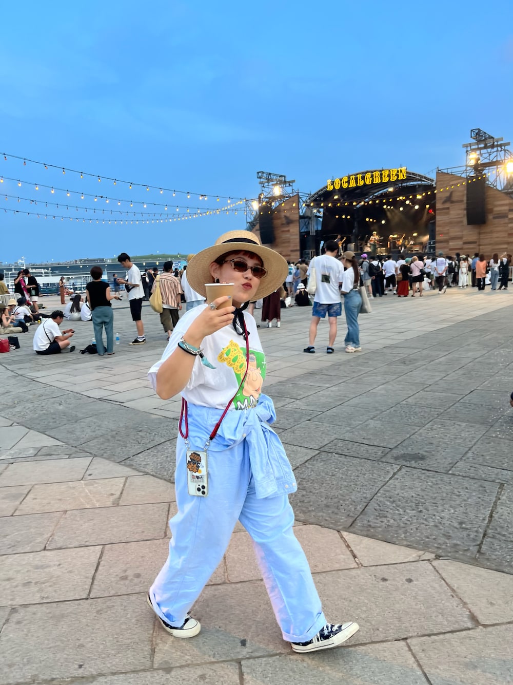「localgreenfestival、パンツスタイル、オールインワン、休日コーデ、フェススタイル、Nine Tailor、BEAMS BOY、古着MIX、楽チンコーデ」｜「BEAMS BOYのBEAMS BOY / オックスフォード ボタンダウン オールインワン（つなぎ/オールインワン、ブルー系）」を使った、riiioさん（レディース・153cm）の秋コーディネートの1枚目の写真