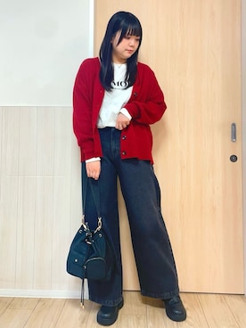 「SHOO・LA・RUE（シューラルー）の【洗える／毛玉レス】表面がきれいなVネックカーディガン（カーディガン/ボレロ、レッド系）」を使った、nanaseさん（レディース・161cm）の秋コーディネート