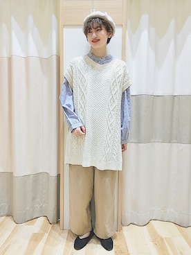 「ストレートパンツ」｜「アイテム（ハンチング/ベレー帽）」を使った、makoto𐇵さん（レディース・163cm）の冬コーディネート