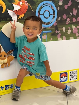 「アイテム（デニムパンツ）」を使った、もももさん（キッズ・90cm）の秋コーディネート