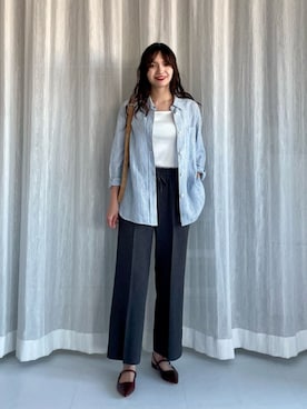 「green label relaxing（グリーンレーベルリラクシング）のアイテム（パンツ）」を使った、上田（ueda）さん（レディース・165cm）の春コーディネート