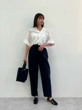「ビジネス」｜「アイテム（サンダル）」を使った、上田（ueda）さん（レディース・165cm）の夏コーディネート