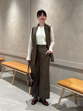 「アイテム（ドレスシューズ）」を使った、上田（ueda）さん（レディース・165cm）の秋コーディネート