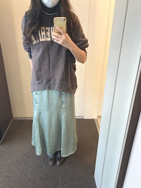 「BOB（ボブ）のアイテム（スウェット）」を使った、monさん（レディース・155cm）の秋コーディネート