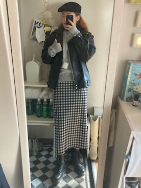「ブラック×ホワイト」｜「アイテム（ライダースジャケット）」を使った、ショウさん（レディース・165cm）の冬コーディネート