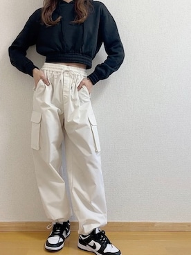 「shein」｜「アイテム（パンツ、ホワイト系）」を使った、Airiさん（レディース・160cm）の春コーディネート