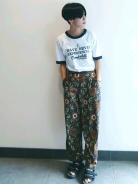 「FREAK'S STORE（フリークスストア）のVINTAGEリンガーTEE/ヴィンテージリンガーTシャツ（Tシャツ/カットソー、ブルー系）」を使った、裕輔さん（レディース・161cm）の夏コーディネート