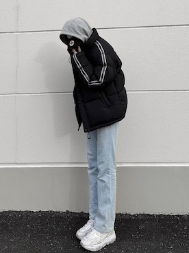 「ブリーチデニム」｜「アイテム（帽子）」を使った、Nylaus officialさん（レディース・170cm）の冬コーディネート