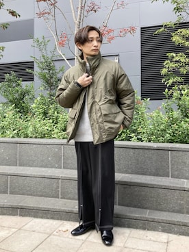 「カーキアウター」｜「アイテム（ダウンジャケット/コート）」を使った、Nylaus officialさん（メンズ・166cm）の秋コーディネート