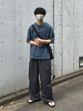 「WYM LIDNM（ウィム バイ リドム）のアイテム（カーゴパンツ）」を使った、kenさん（メンズ・175cm）の夏コーディネート
