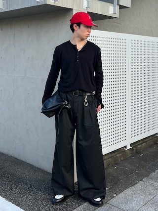 「WYM LIDNM（ウィム バイ リドム）のSLIGHT FLARE DOUBLE CLOTH BAGGY SLACKS（スラックス）」を使った、kenさん（メンズ・175cm）の秋コーディネート
