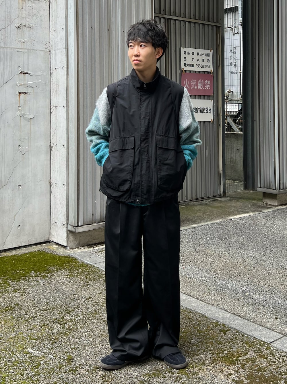メンズ お洒落 ベスト 着回し トレンド 人気 シンプル ベストを使った「シンプルスタイル」のメンズ人気ファッション
