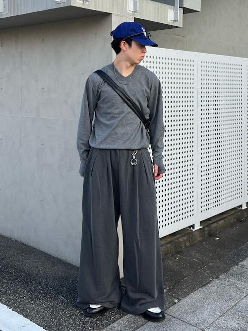 「CALLNE(カルネ)の【CALLNE】V-neck Long Sleeve Knit / Vネックロングスリーブニット(フィンガーホール付き)(ニット/セーター)」を使った、kenさん(メンズ・175cm)の秋コーディネート