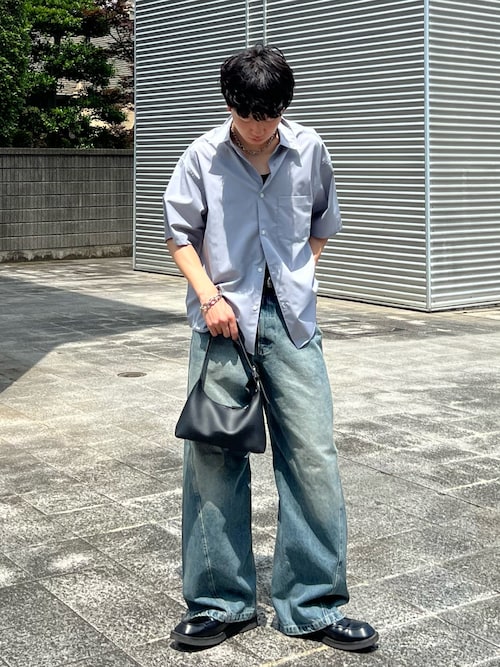 VINTAGE WASHED CURVED DENIM