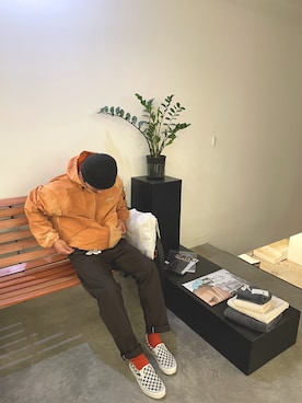 「春カラー」｜「アイテム（スリッポン）」を使った、たいがさん（メンズ・166cm）の春コーディネート