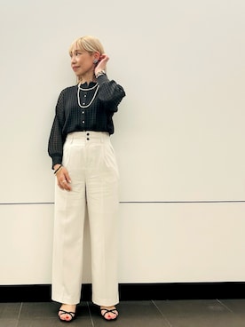 「ハイウエストパンツ」｜「アイテム（その他）」を使った、まさこさん（レディース・157cm）の春コーディネート