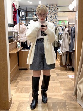 「フェザー」｜「アイテム（その他）」を使った、まさこさん（レディース・157cm）の秋コーディネート