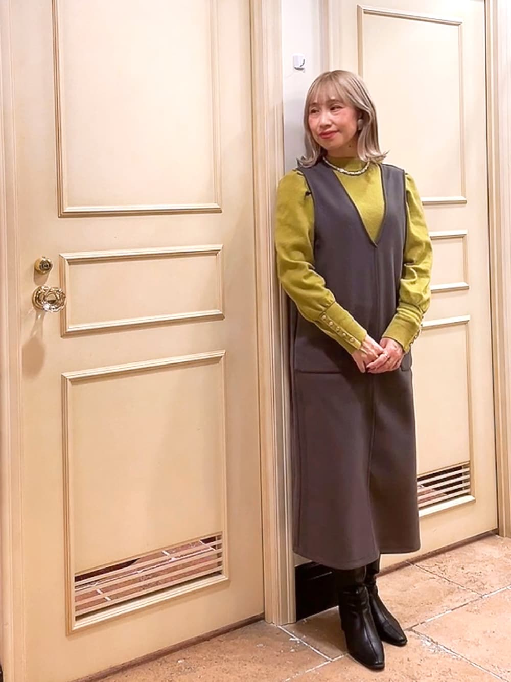 チッチアンドサリー　ジャンバースカート Te chichi（テチチ）の「サイド釦ポケット付ジャンパースカート