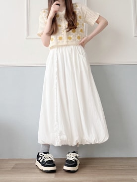「Nana（ナナ）のフロントレースバルーンロングスカート（スカート、ホワイト系）」を使った、ゆっきさん（レディース・162cm）の夏コーディネート