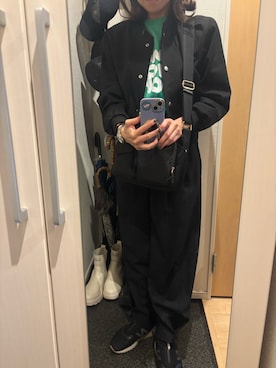 「NEW BALANCE（ニューバランス）のOC NB WS247（スニーカー、ブラック系）」を使った、yoyoさん（レディース・161cm）の春コーディネート